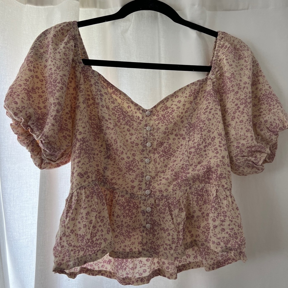 Pink Floral Blouse with slight Puff Sleeves
